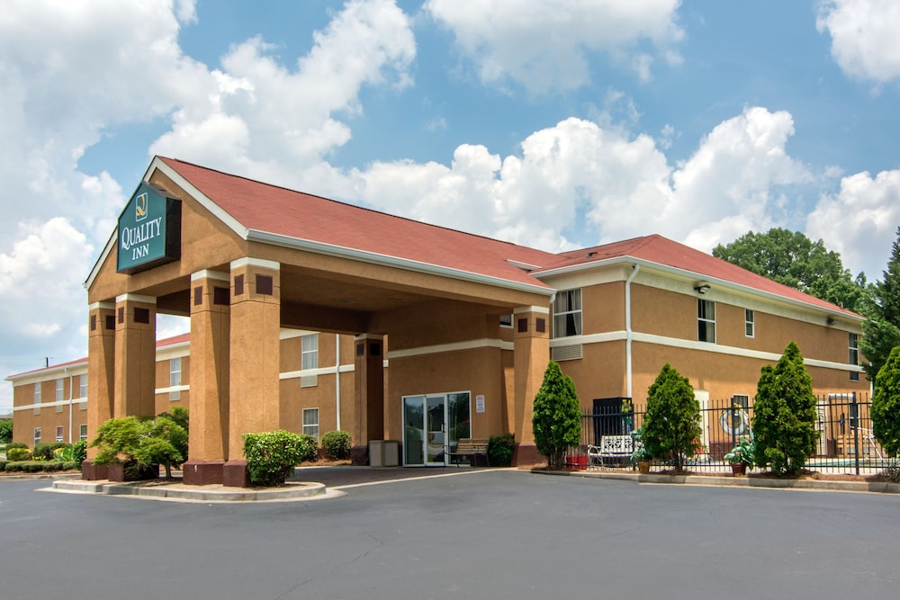 Quality Inn Loganville US Highway 78 1/31