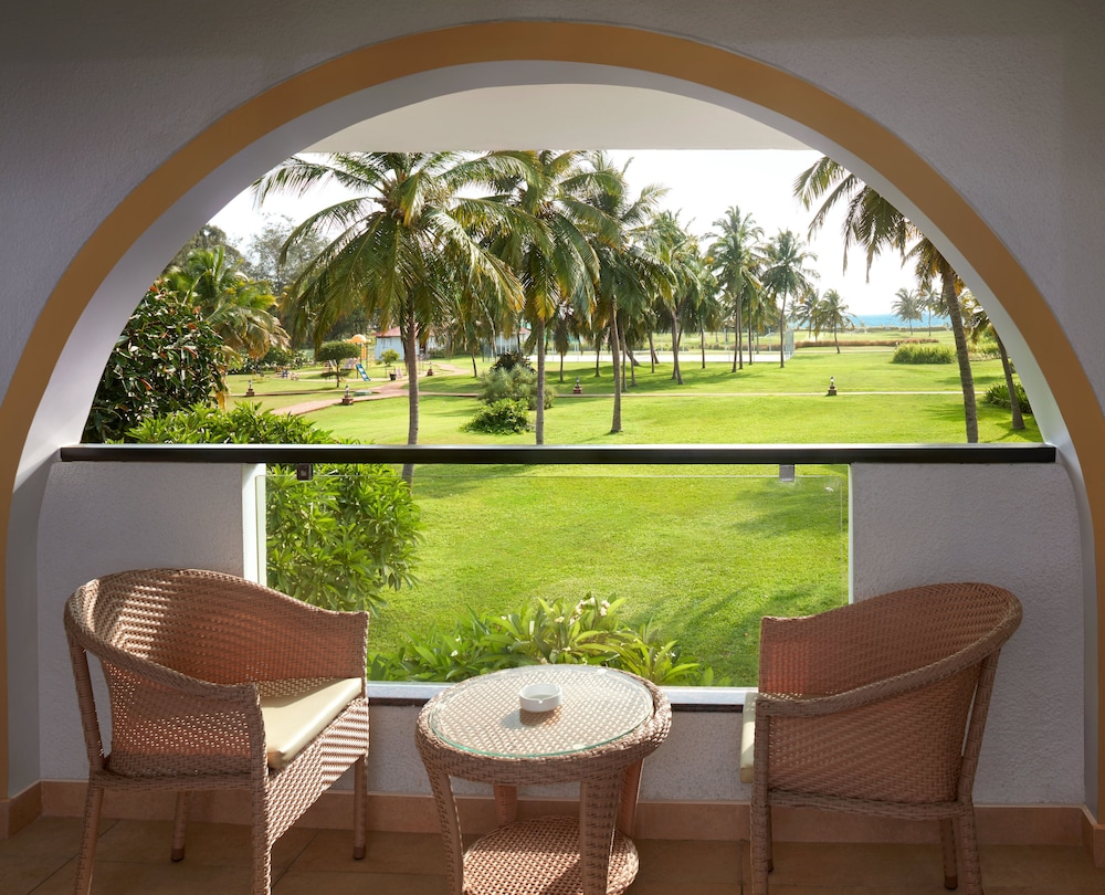 Holiday Inn Resort Goa 36/75
