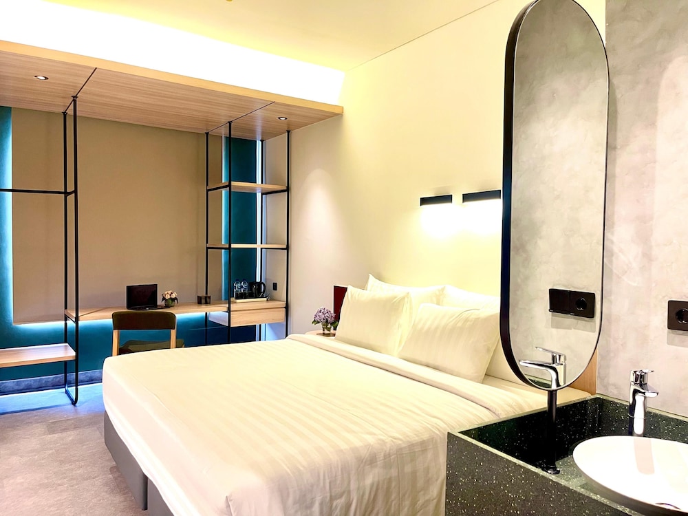 Atooi Hotel Alam Sutera 11/33
