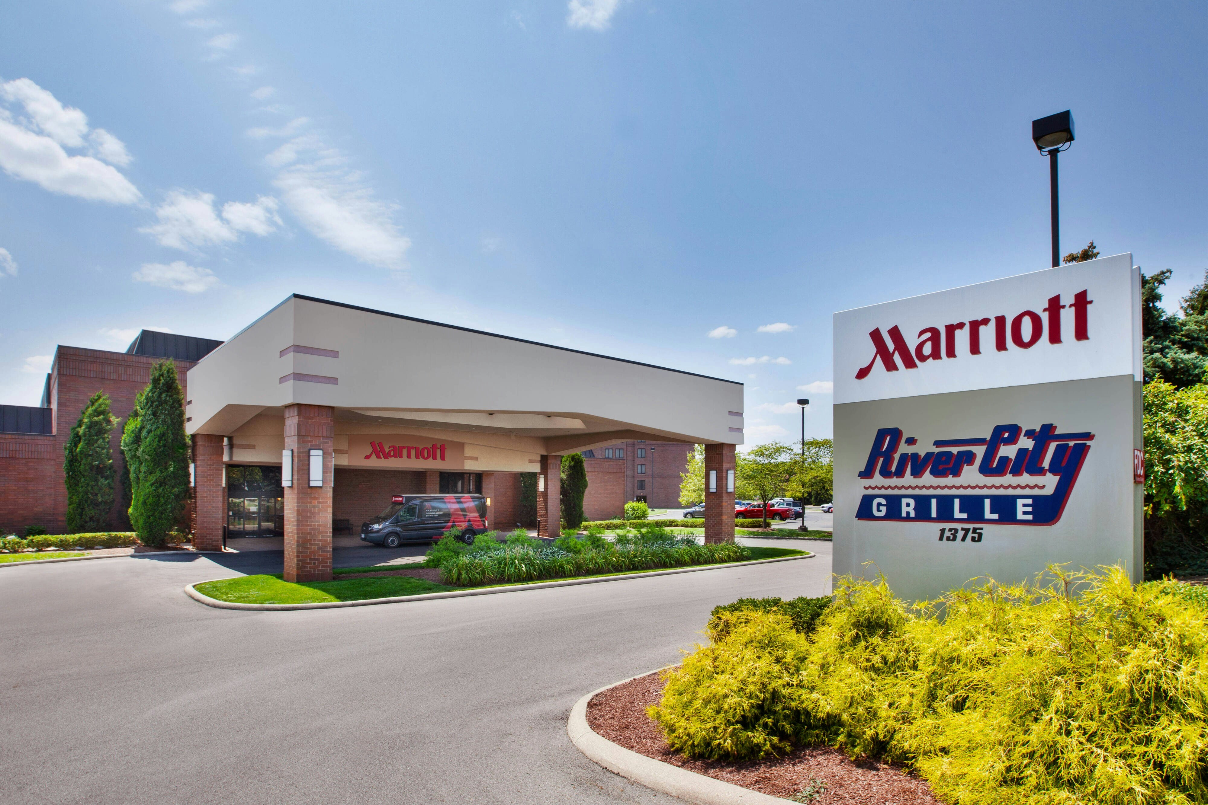 Columbus Airport Marriott 14/14