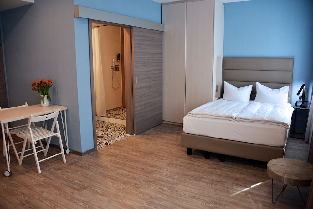 Hotel Belle Blue 9/62