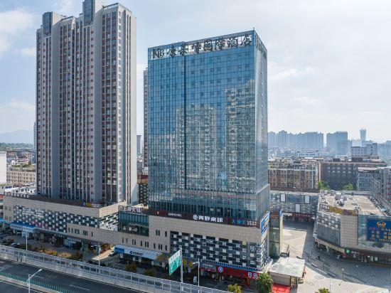 Hotel Conrab (Ganzhou Wanxiang) 1/58