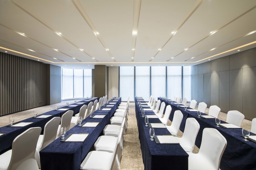 The QUBE Hotel Xiangyang 30/40