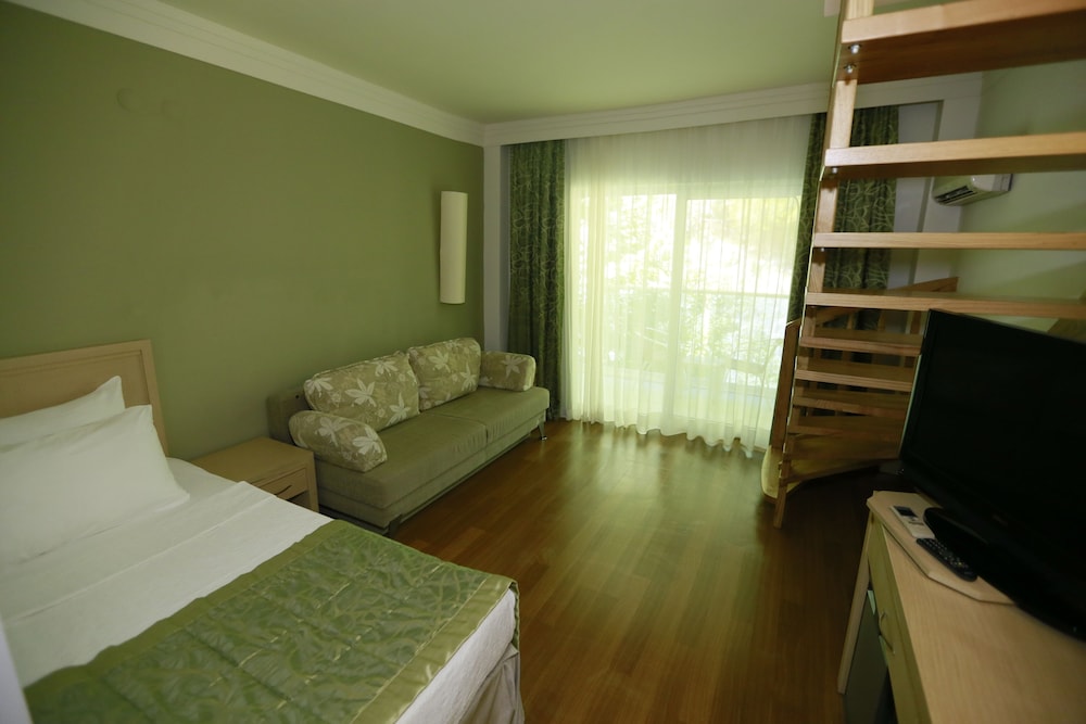 Turunc Resort Hotel 14/29