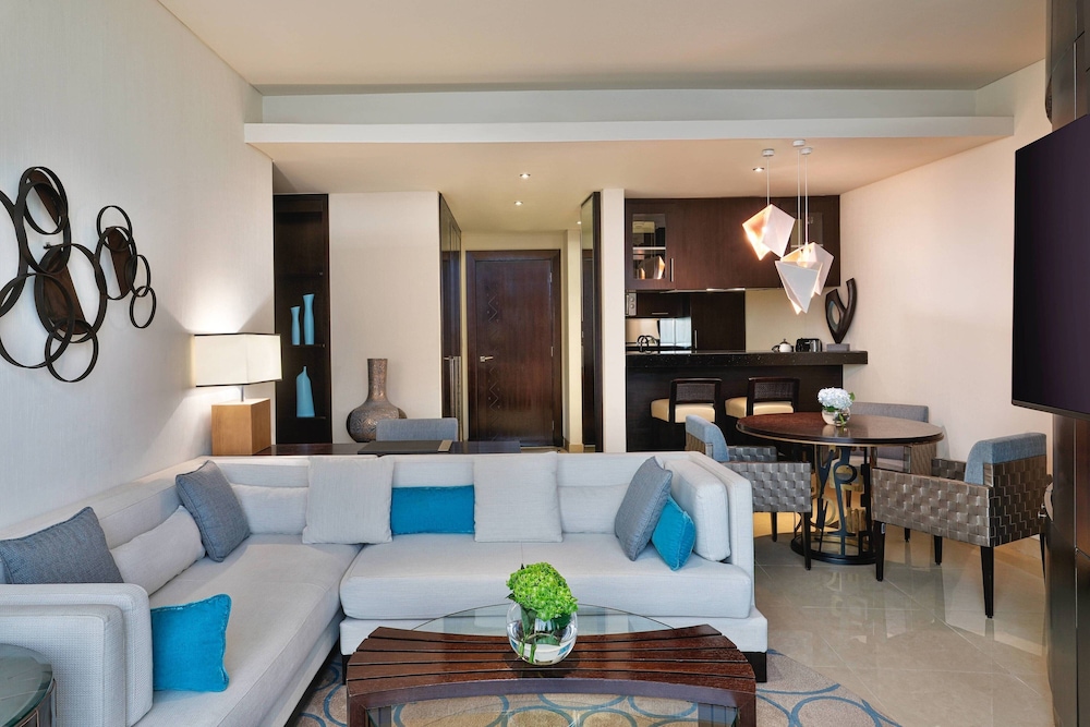 فندق برج رافال(JW Marriott Hotel Riyadh) 23/39