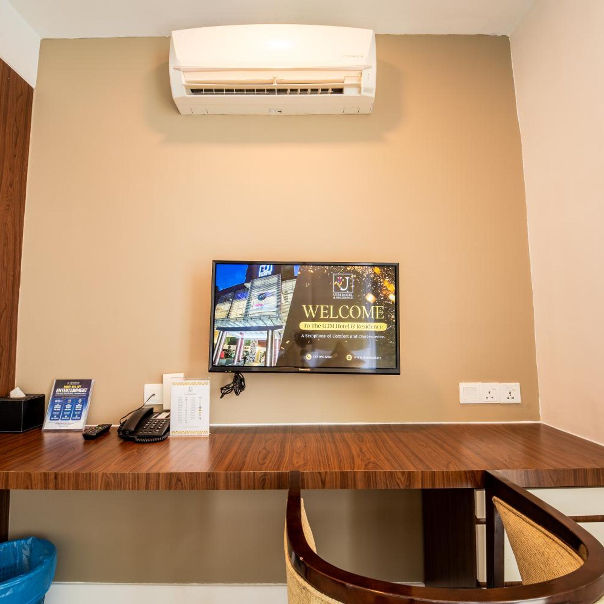 UTM Hotel & Residence 52/66