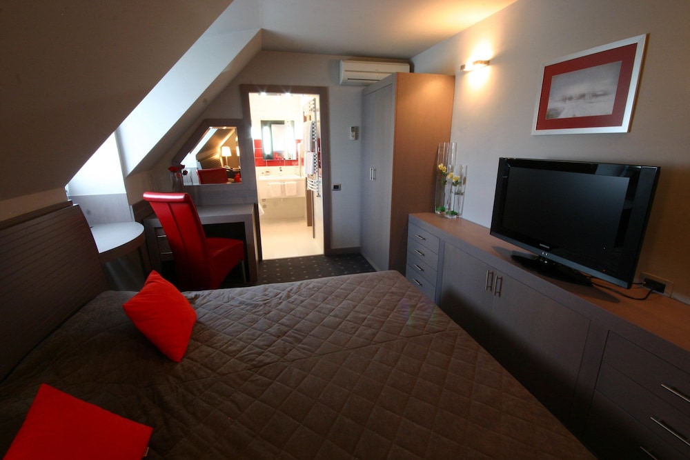 Garni Hotel Leopold I 10/20