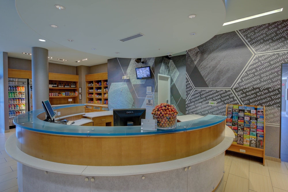 Lobby at Springhill Suites Macon, MACON - GA