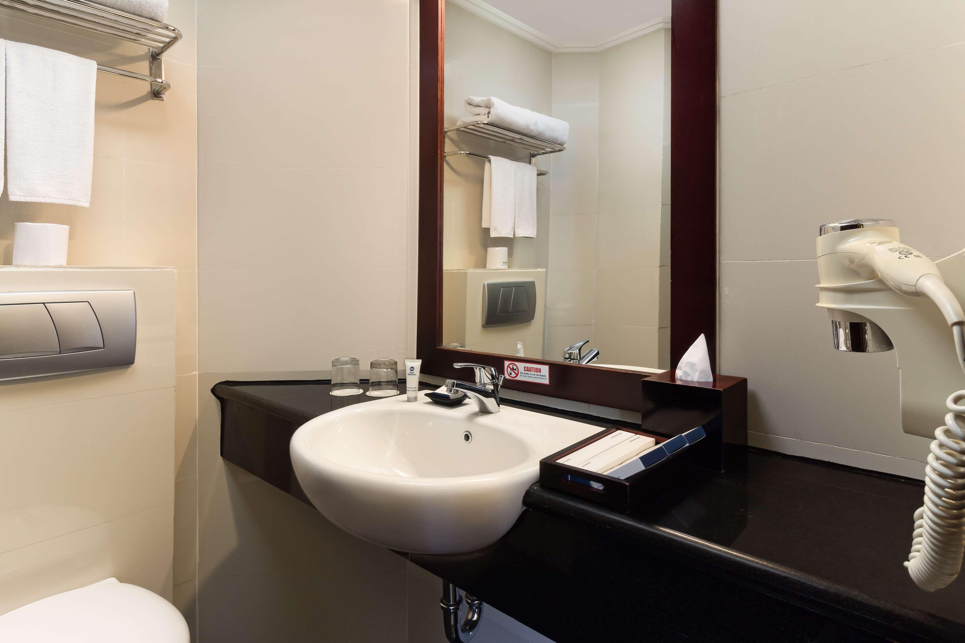 غرفة بسرير مزدوج، Best Western Mangga Dua Hotel And Residence 5/5