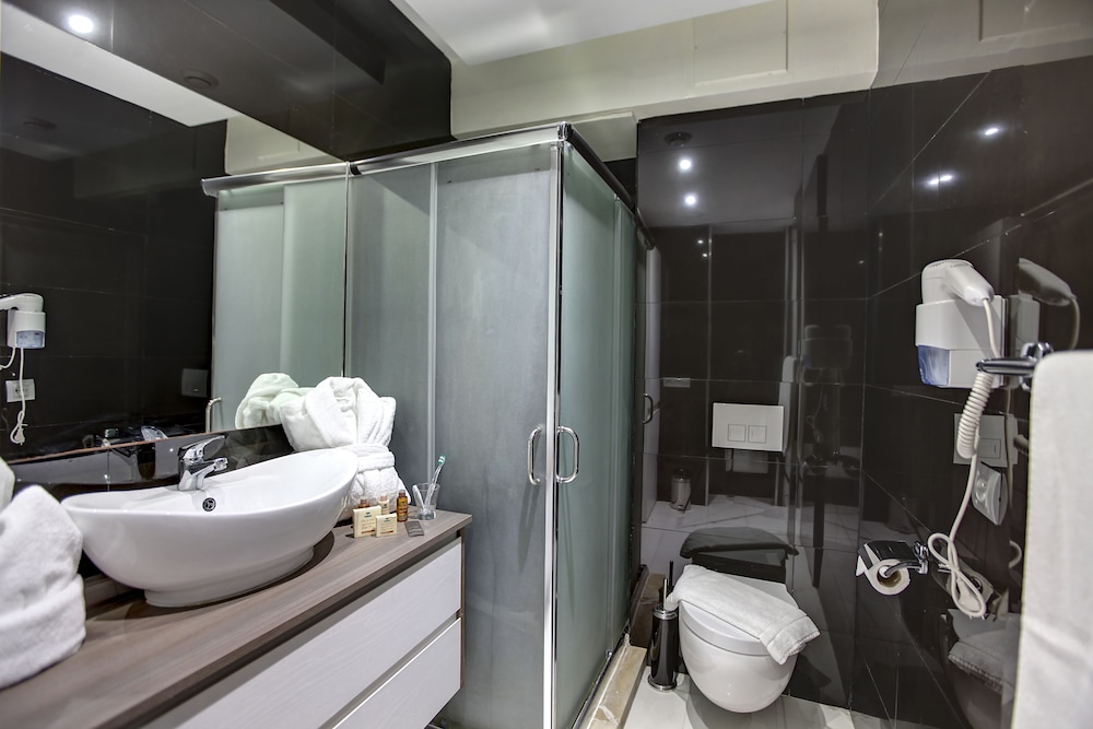 Fourteen Luxury Boutique Hotel Spa 49/49