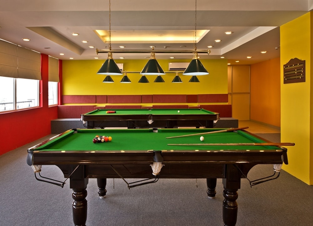 Red Fox Hotel Bhiwadi 29/35