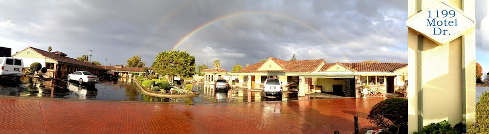 FairBridge Inn & Suites Merced - Gateway to Yosemite 3/27