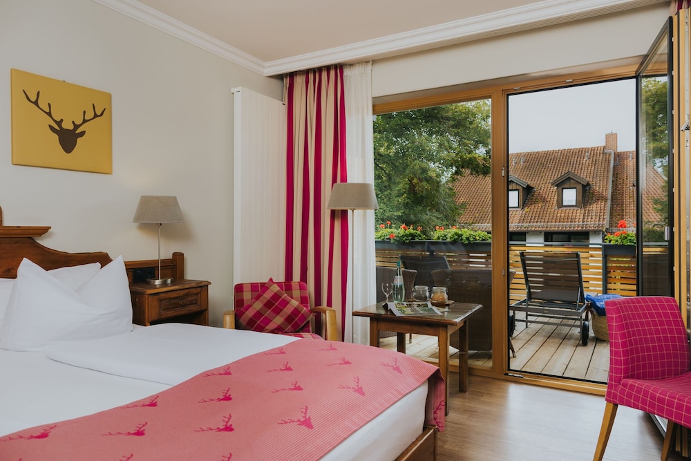 King Bed, Balcony or Terrace