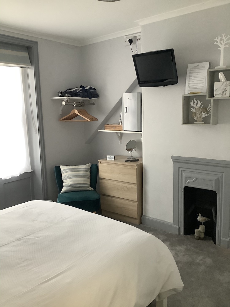 Brunswick Bed & Breakfast 12/50