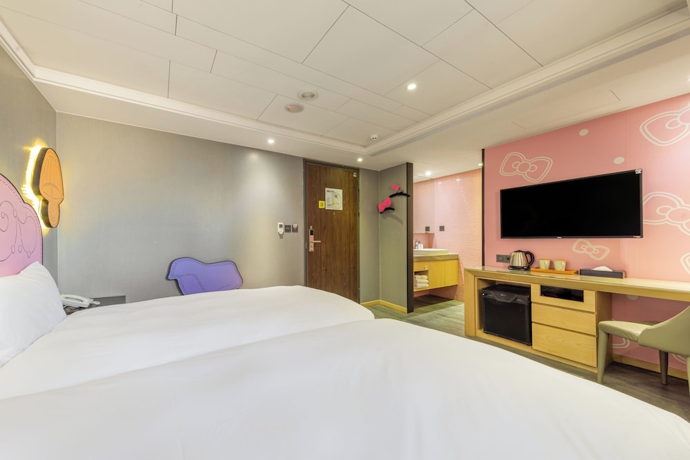 CHECK inn Taichung Wenxin Zhongqing 23/64