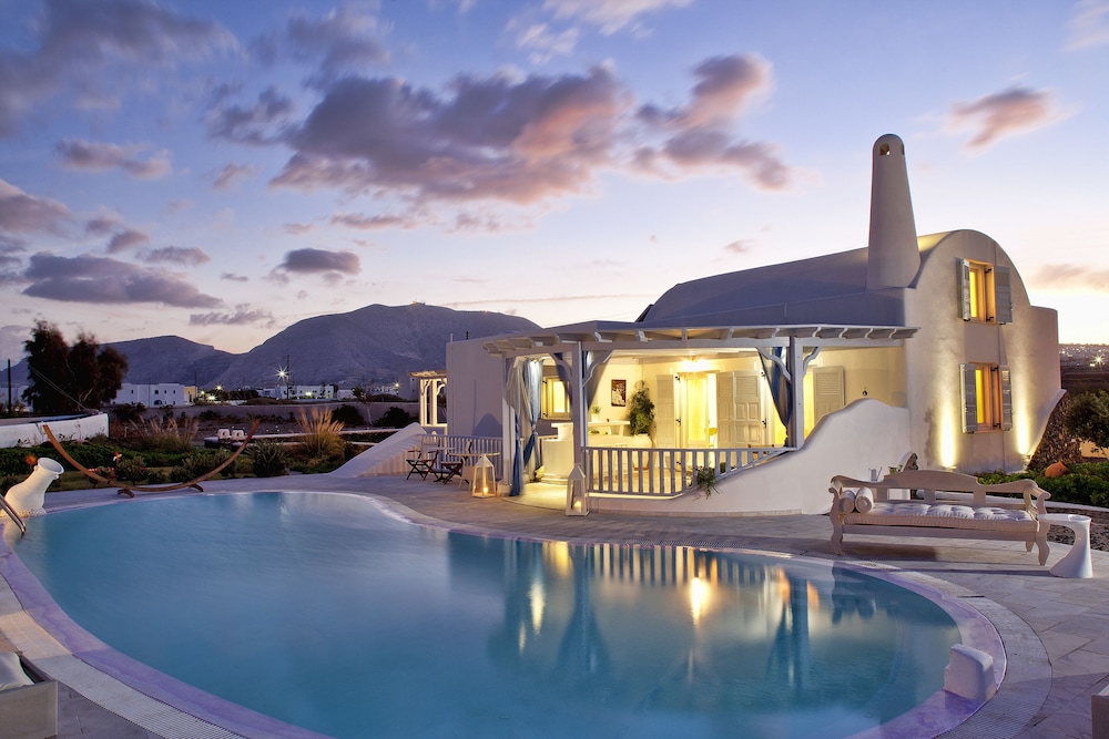 La Maison Luxurious Living 27/32