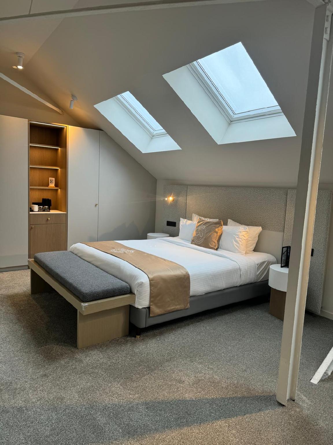 Room, Attic