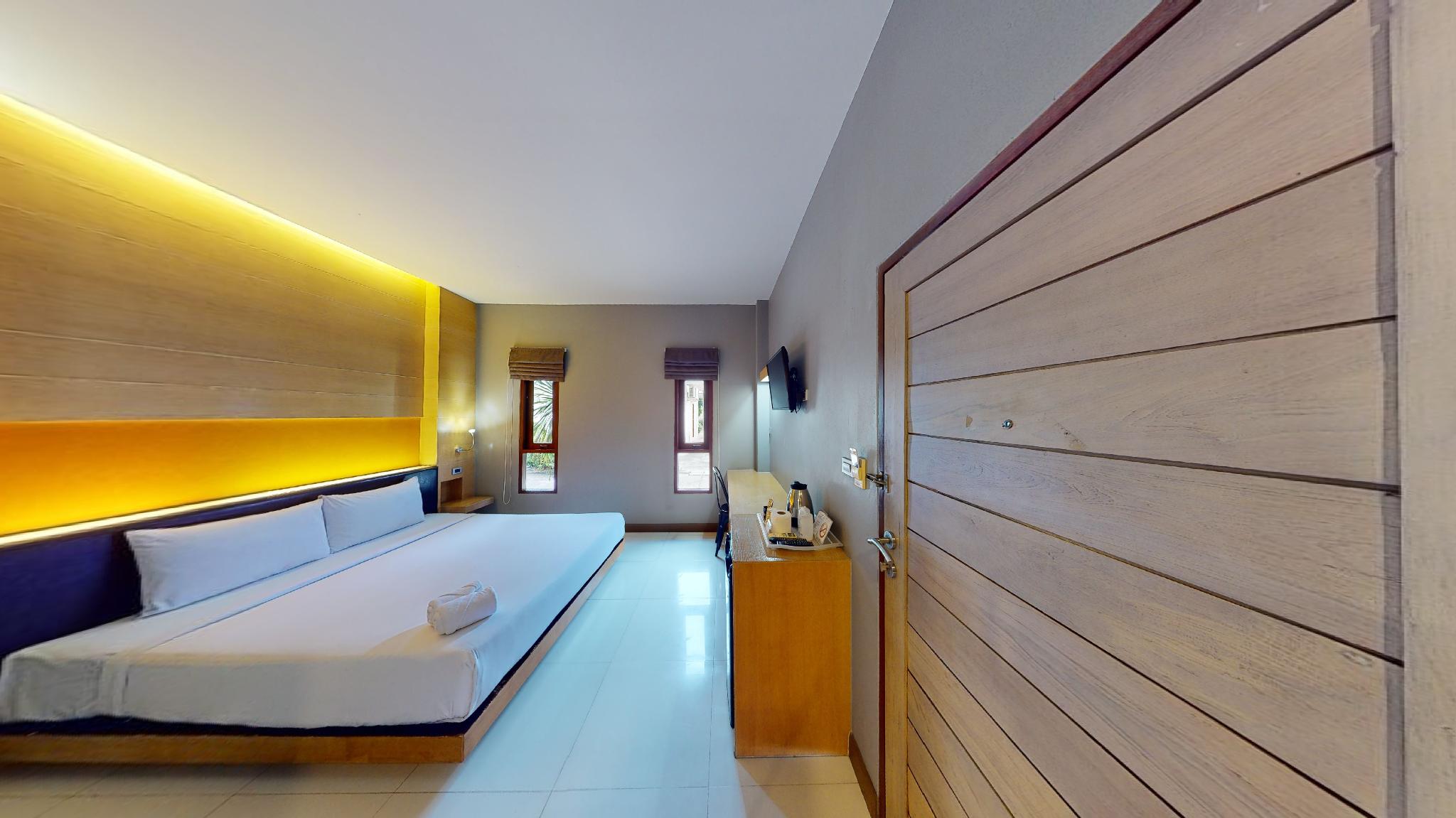 The Sixnature Resort Bangsaen 25/56