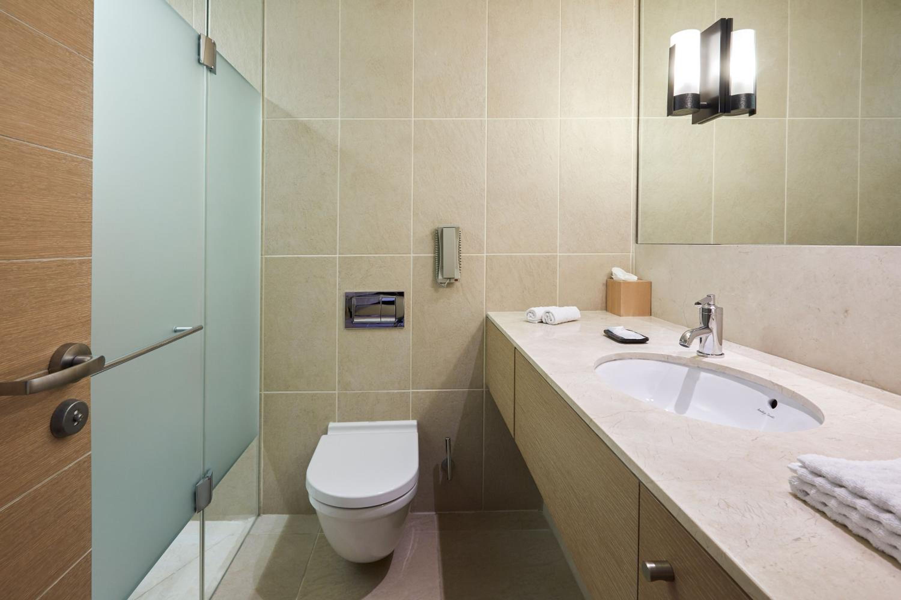 1 Bedroom, Family Suite, Suite, King Bed, Garden View, Sofa, The Westin Resort, Costa Navarino 7/10
