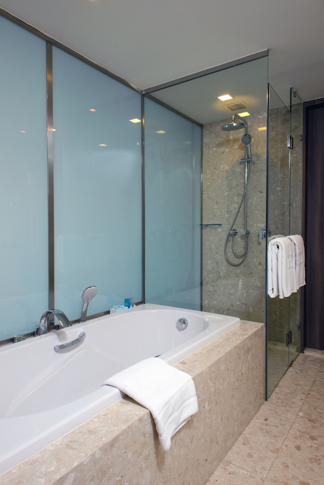 Novotel Bangkok Impact 28/77
