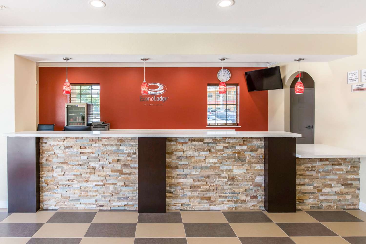 ECONO LODGE INN & SUITES SPRING - HOUSTON NORTH 6/24