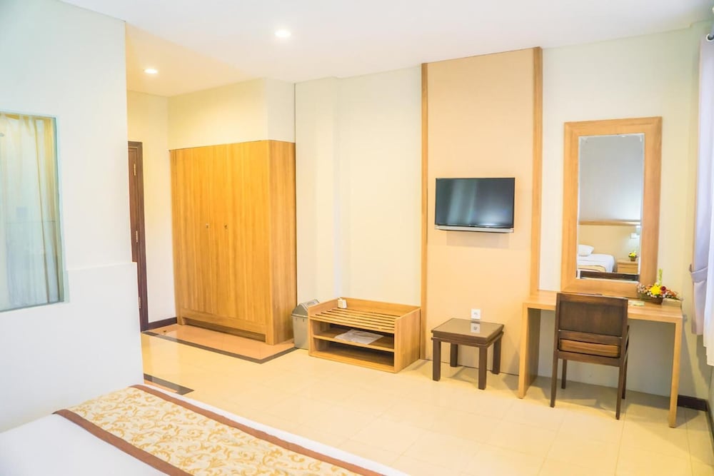 Puri Ayu Hotel 26/40