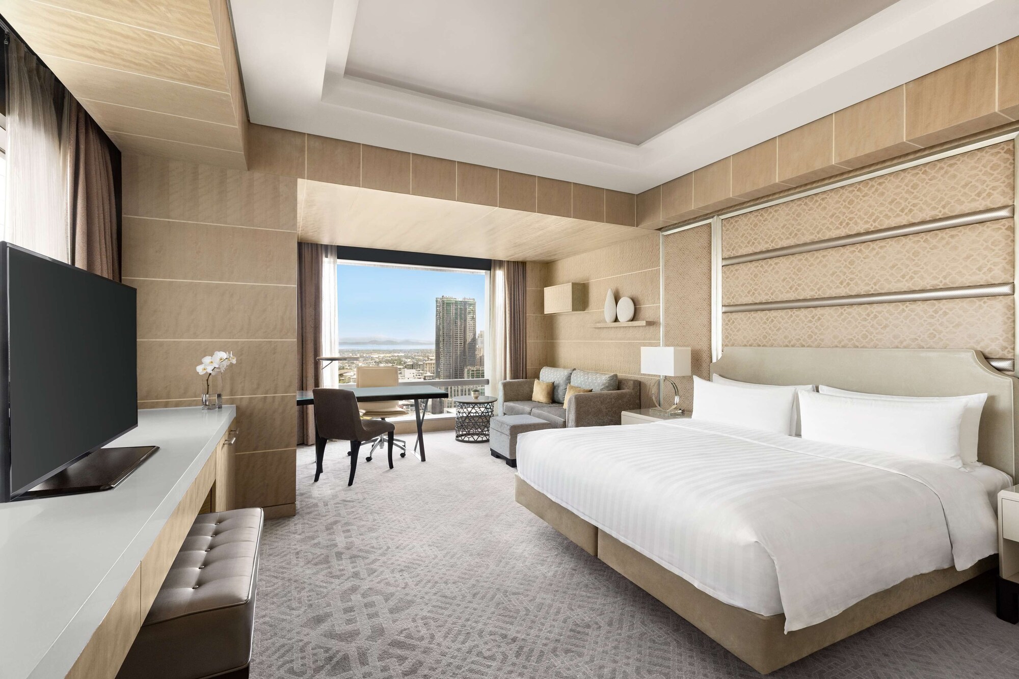 HORIZON, DELUXE, KING BED