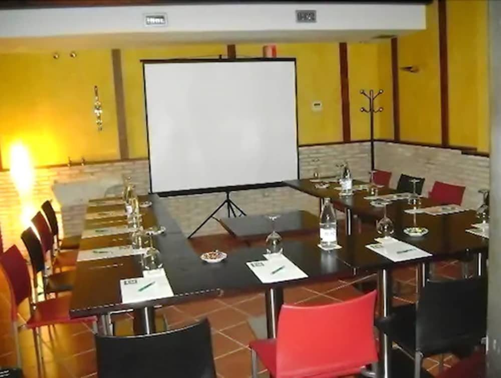 Hotel F G Logrono 57/65