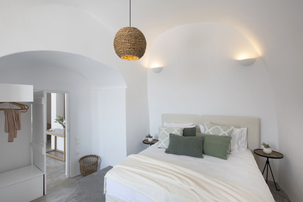 Villa Santorini 520 3/21