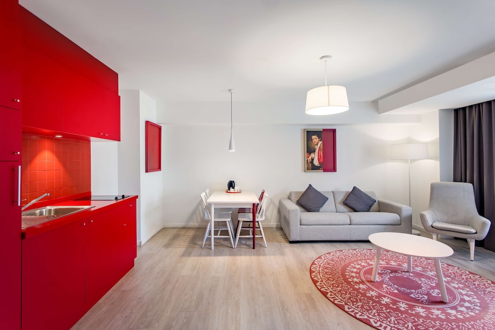 Park Inn By Radisson Bucharest Hotel And Residence 32/48