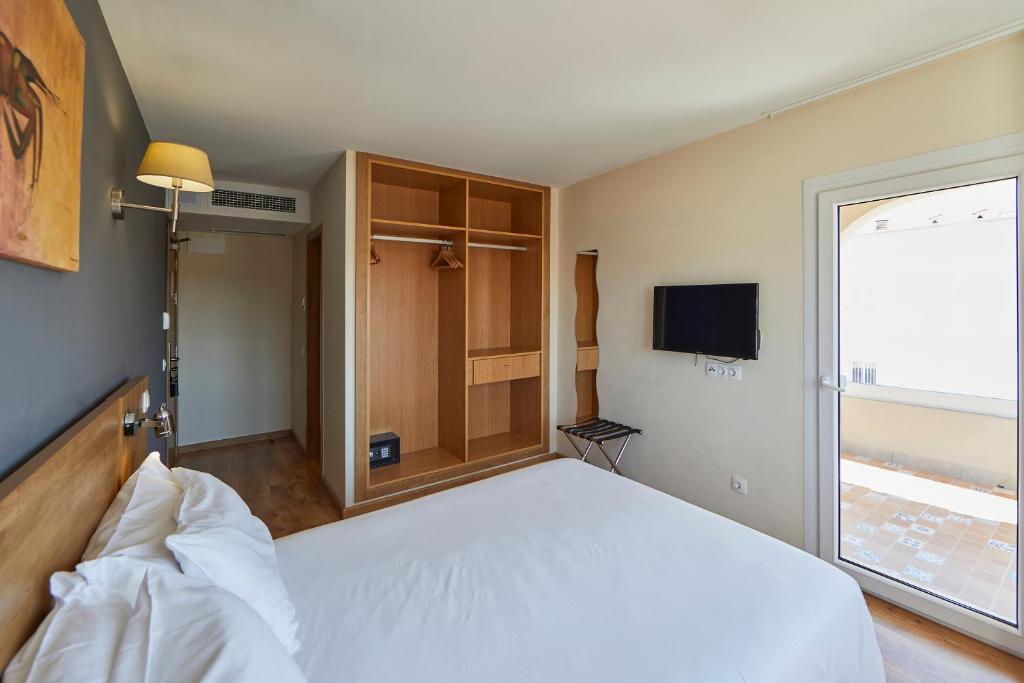Santa Ponsa Pins Hotel 18/50
