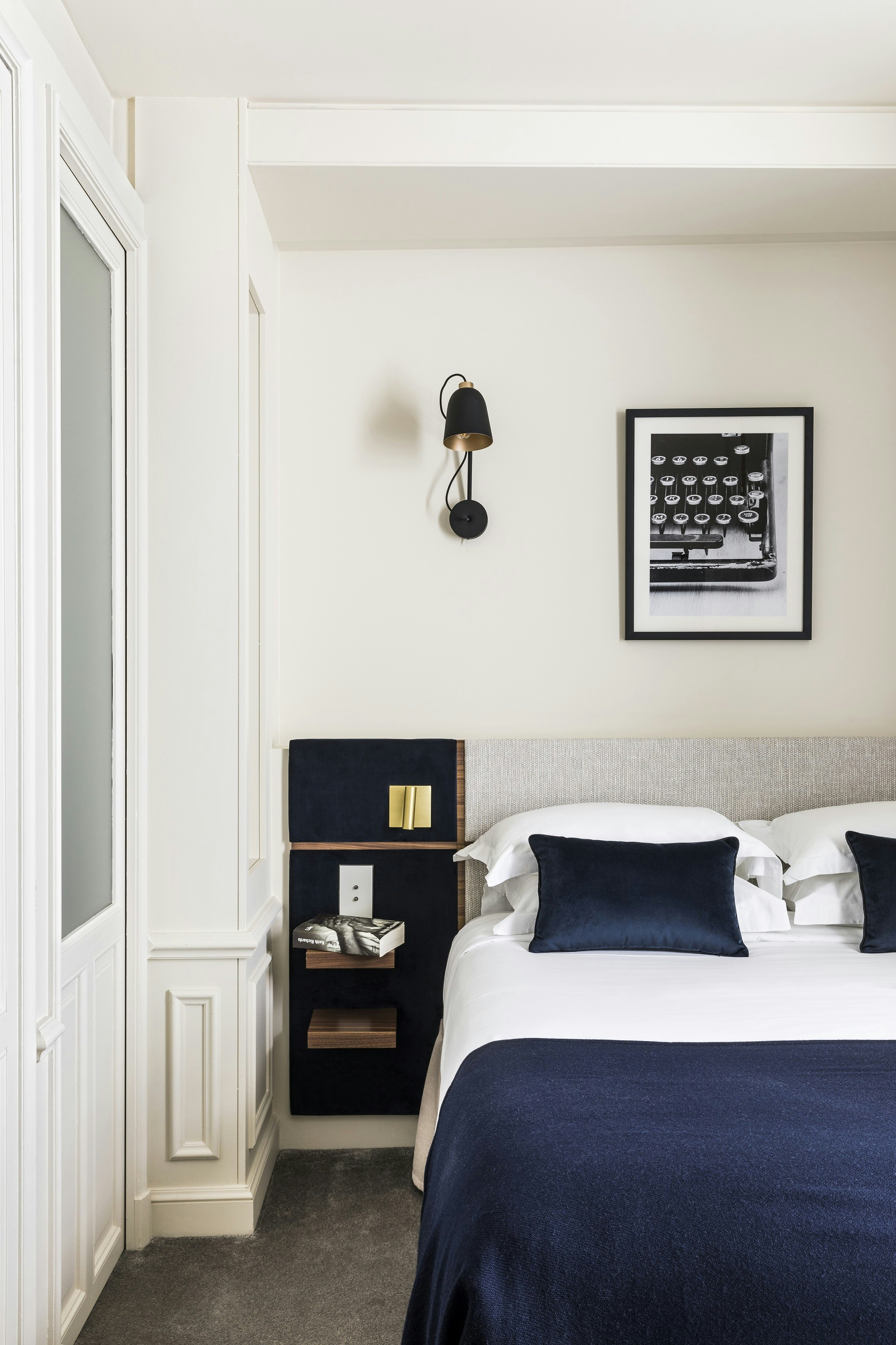 Hotel Verneuil 8/20