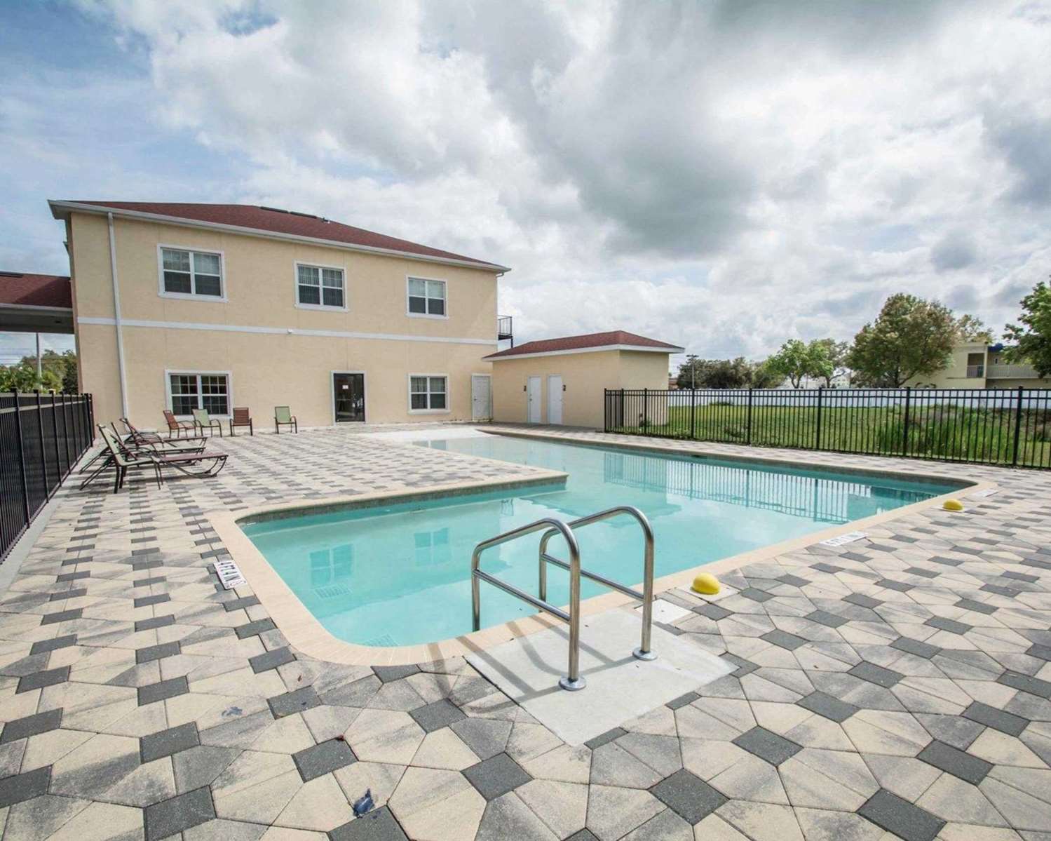Green Palms Extended Stay in KISSIMMEE - FL