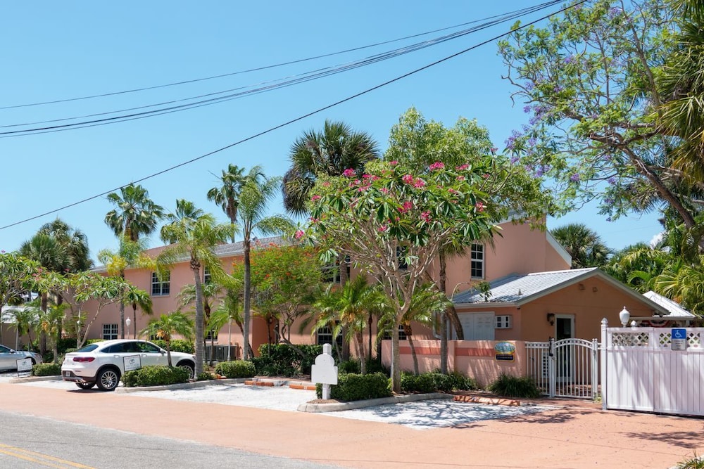 Siesta Key Inn 38/50