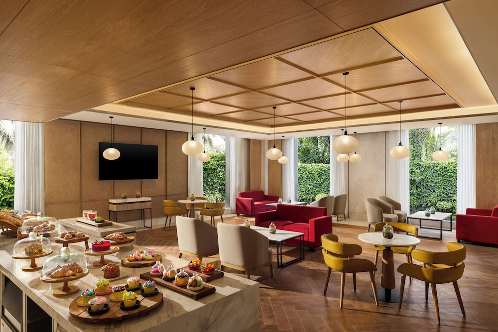Vivanta Thane LBS Road 28/36