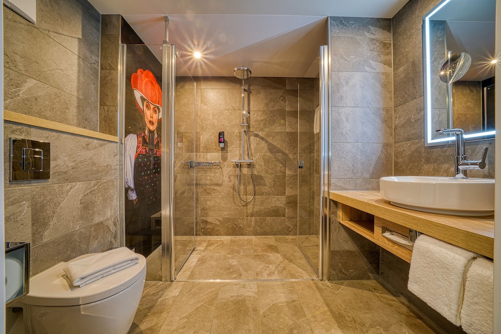DORMERO Hotel Freiburg 47/50