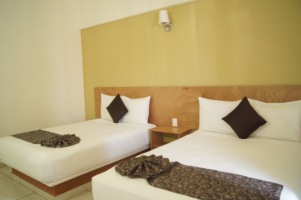 Hotel Amakal 18/42