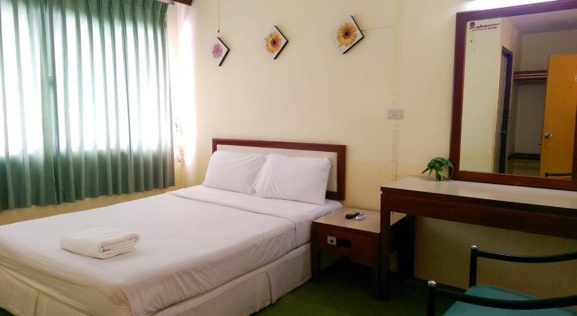 Wattana Trang Hotel 6/16