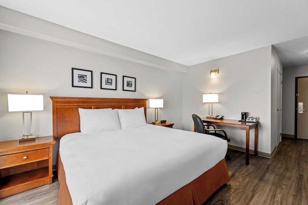 Travelodge Suites by Wyndham Regina / Eastgate Bay 29/71