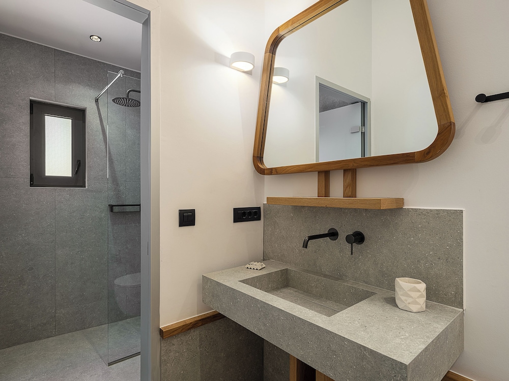 Nontas Hotel Apartaments 60/62
