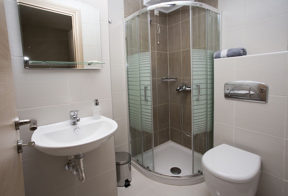 Hotel Sirines 46/50