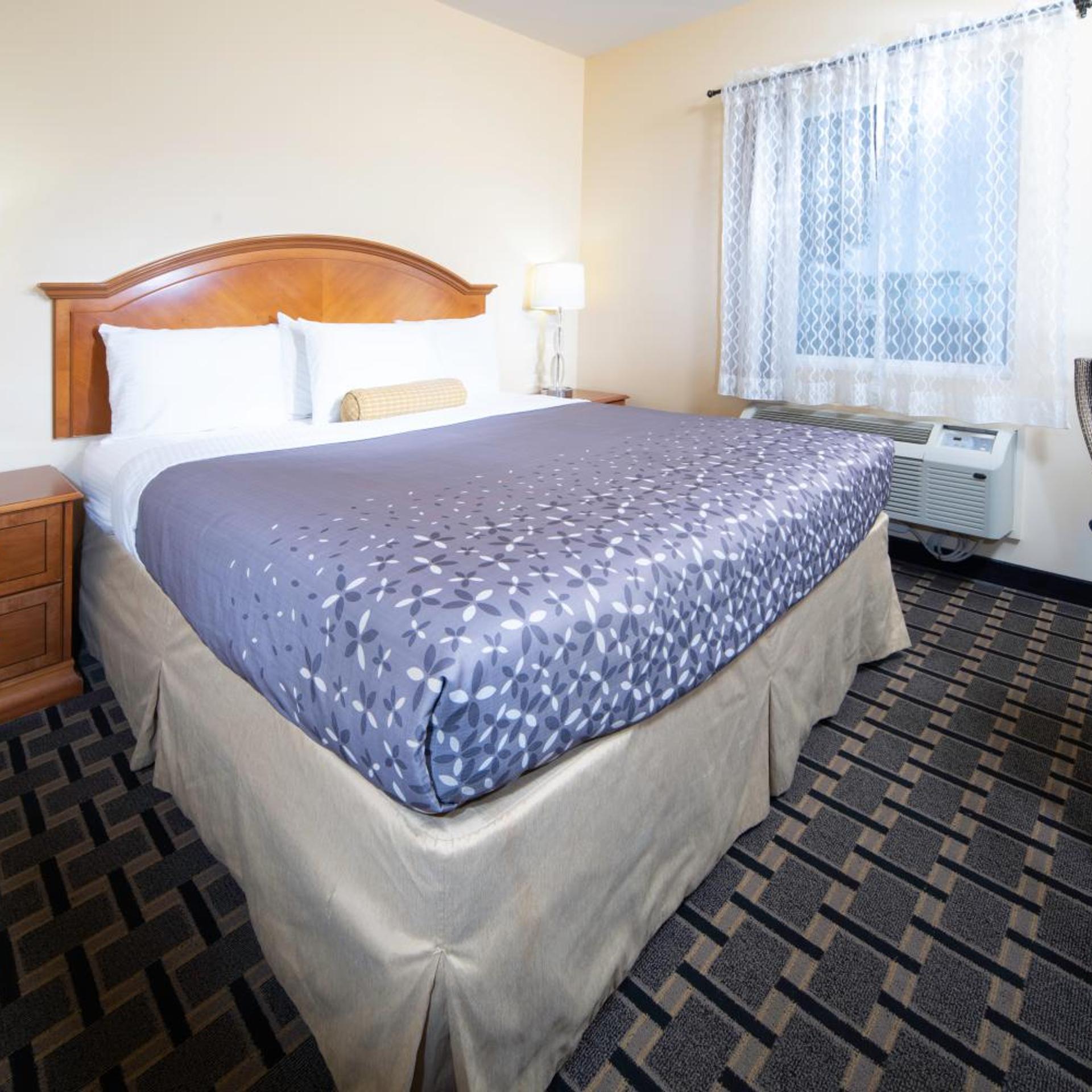 Mt Rose Hotel 6/15