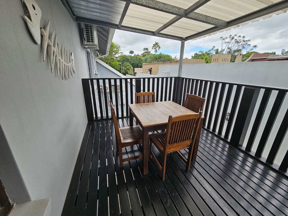 Lalapanzi Guest House 38/50