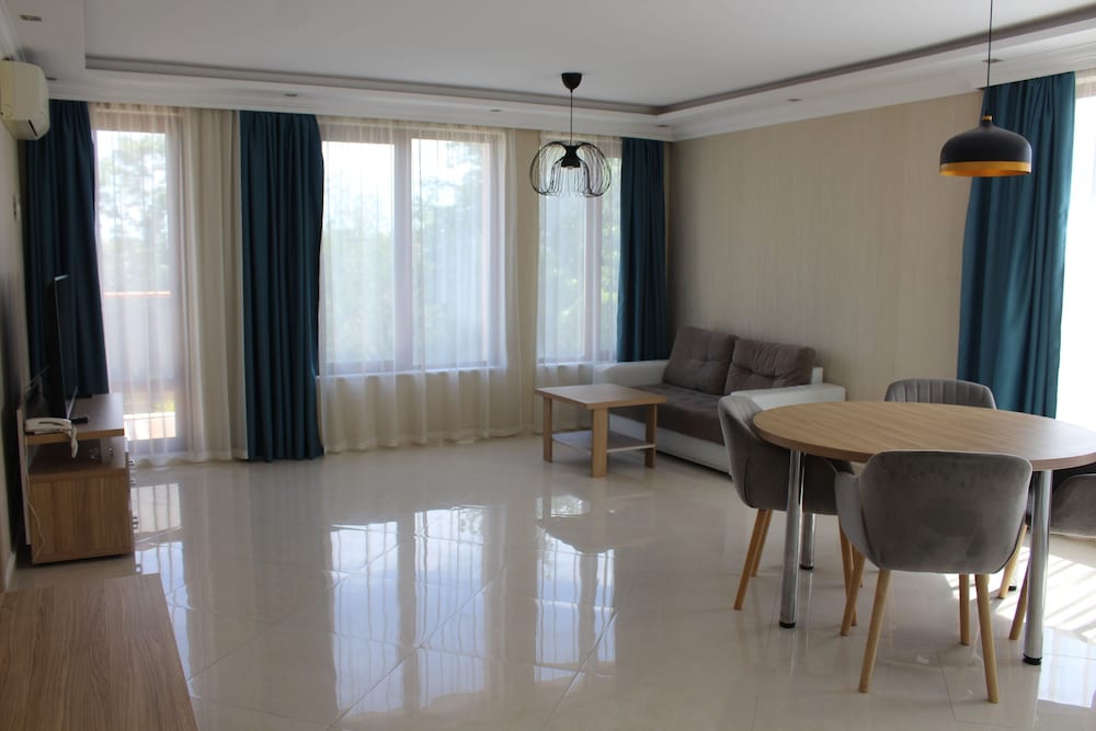Vemara City Apart Hotel 48/68