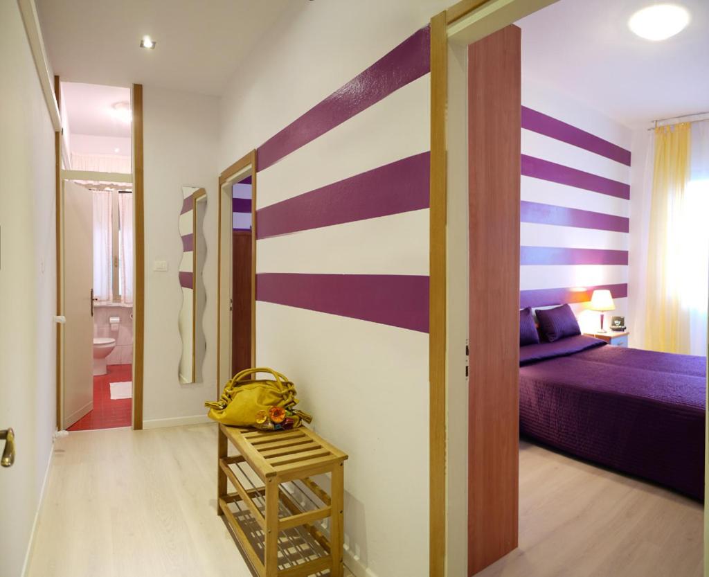 Hotel Germania 10/64