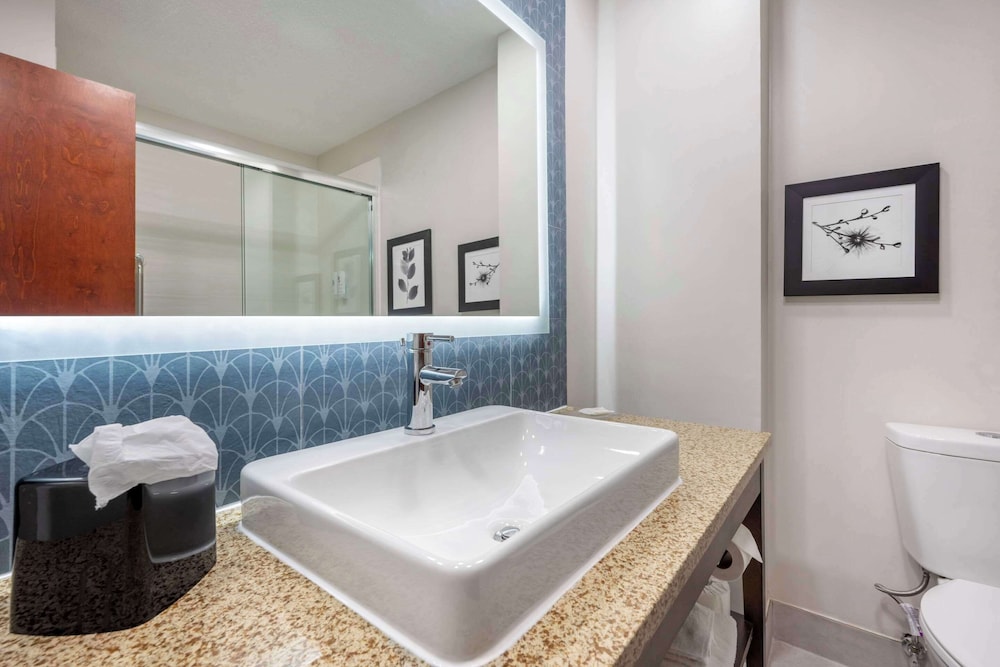 Country Inn & Suites by Radisson, Dayton South, OH 54/54