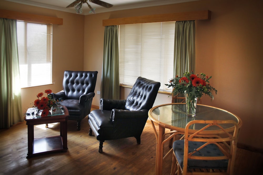Sangiro Game Lodge 27/50