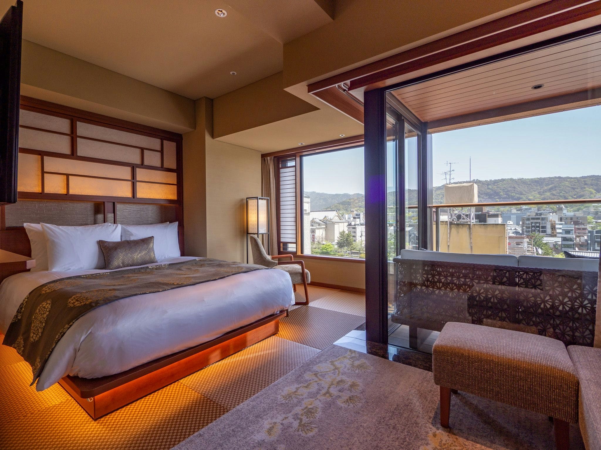 Double Bed