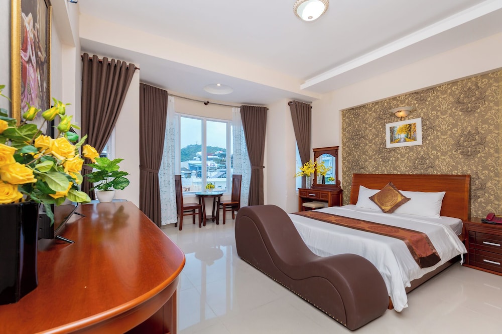 Queen Garden Hotel 38/65