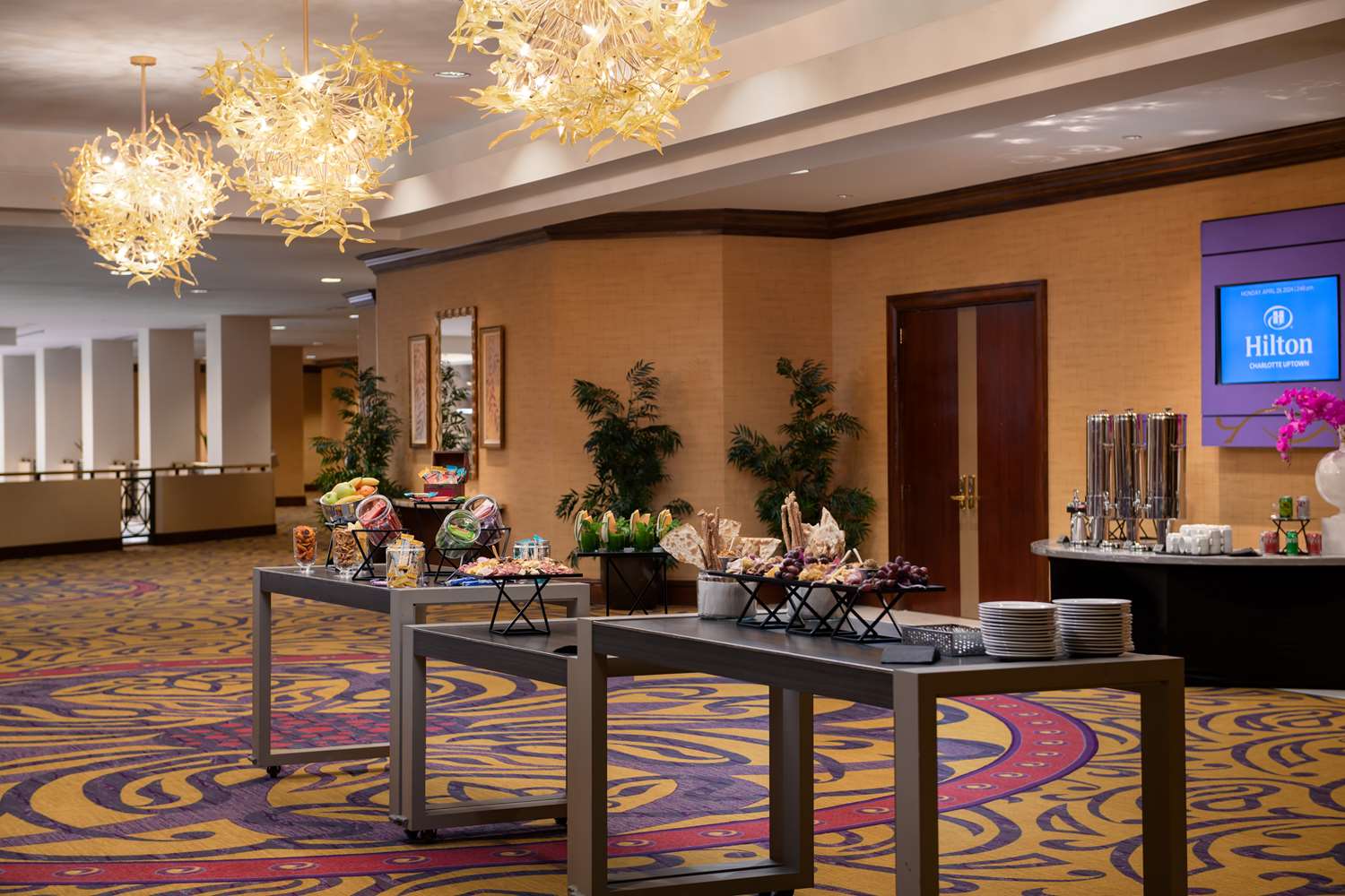 Lobby at Hilton Charlotte Uptown (ex Hilton Charlotte Center City), CHARLOTTE - NC